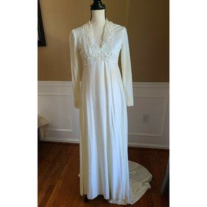 Vintage Union Made White Wedding Dress Size S/XS Train Empire Waist Beaded Bustl